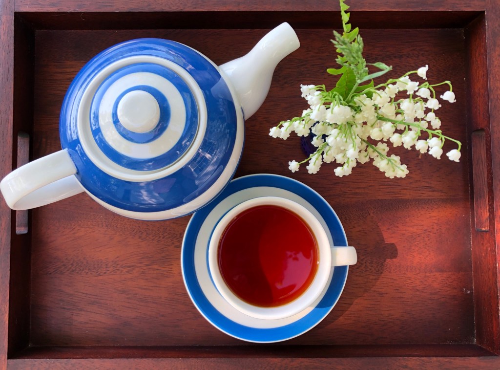 Blue & White Tea